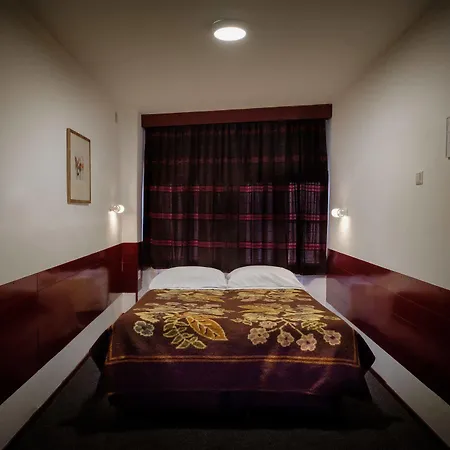 Budget Ben Hotel