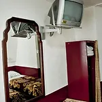 Budget Ben * Amsterdam